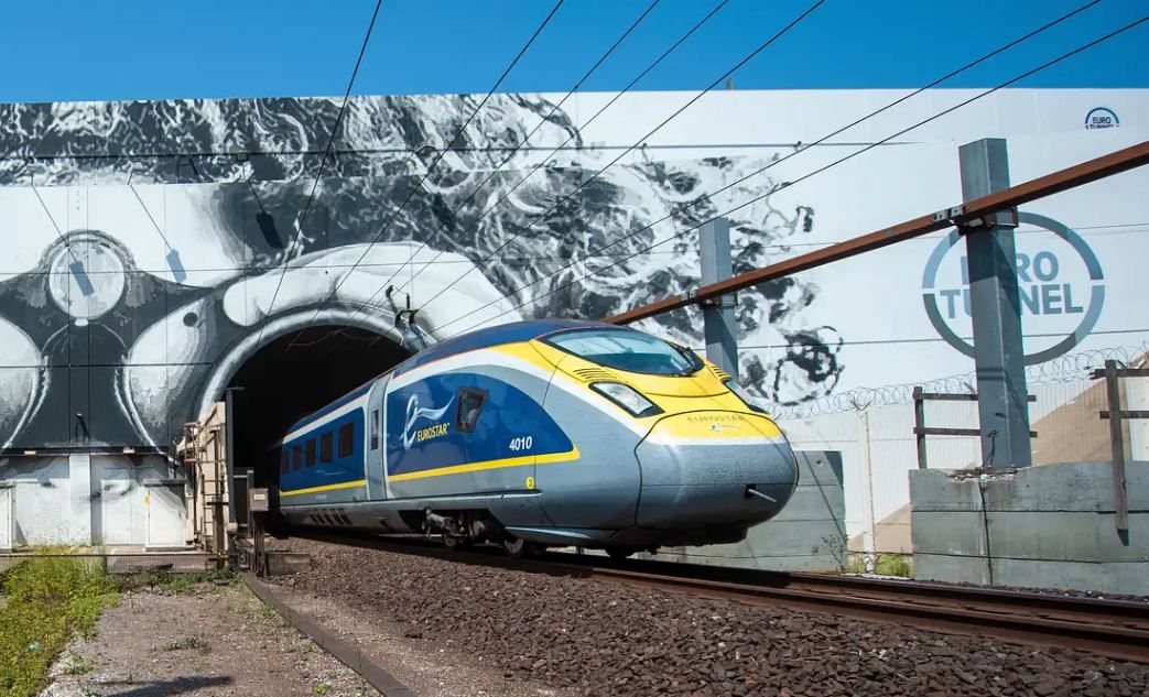 Inforail - Eurostar zawiesza wszystkie połączenia z Londynu do Paryża, Brukseli i Amsterdamu