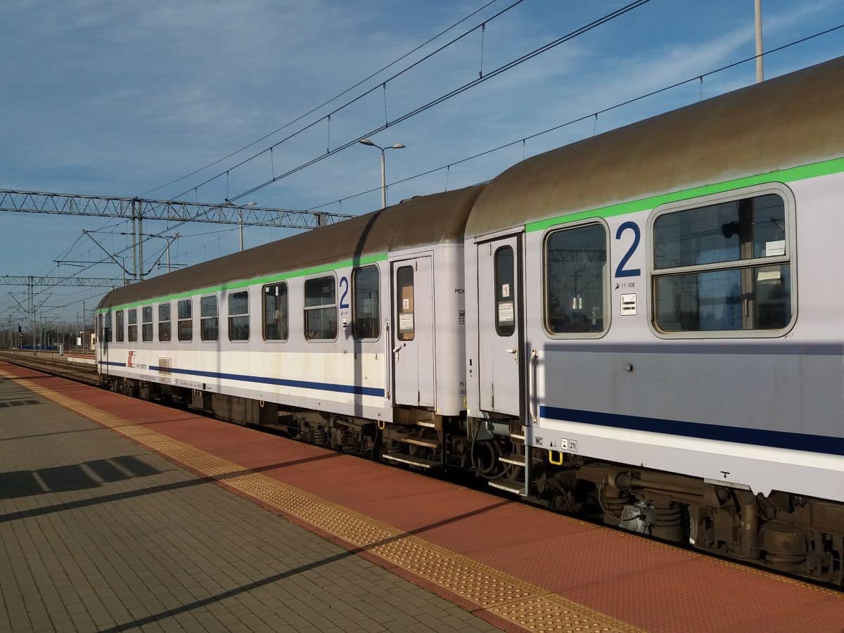 Inforail - PKP Intercity nie poddają się. Mamy kolejny przetarg na 10 wagonów 2. klasy