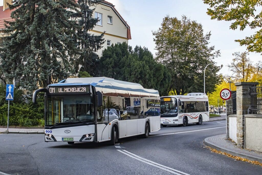 Kto wyprodukuje MIDI elektrobusy dla Jasła? Analiza SWZ