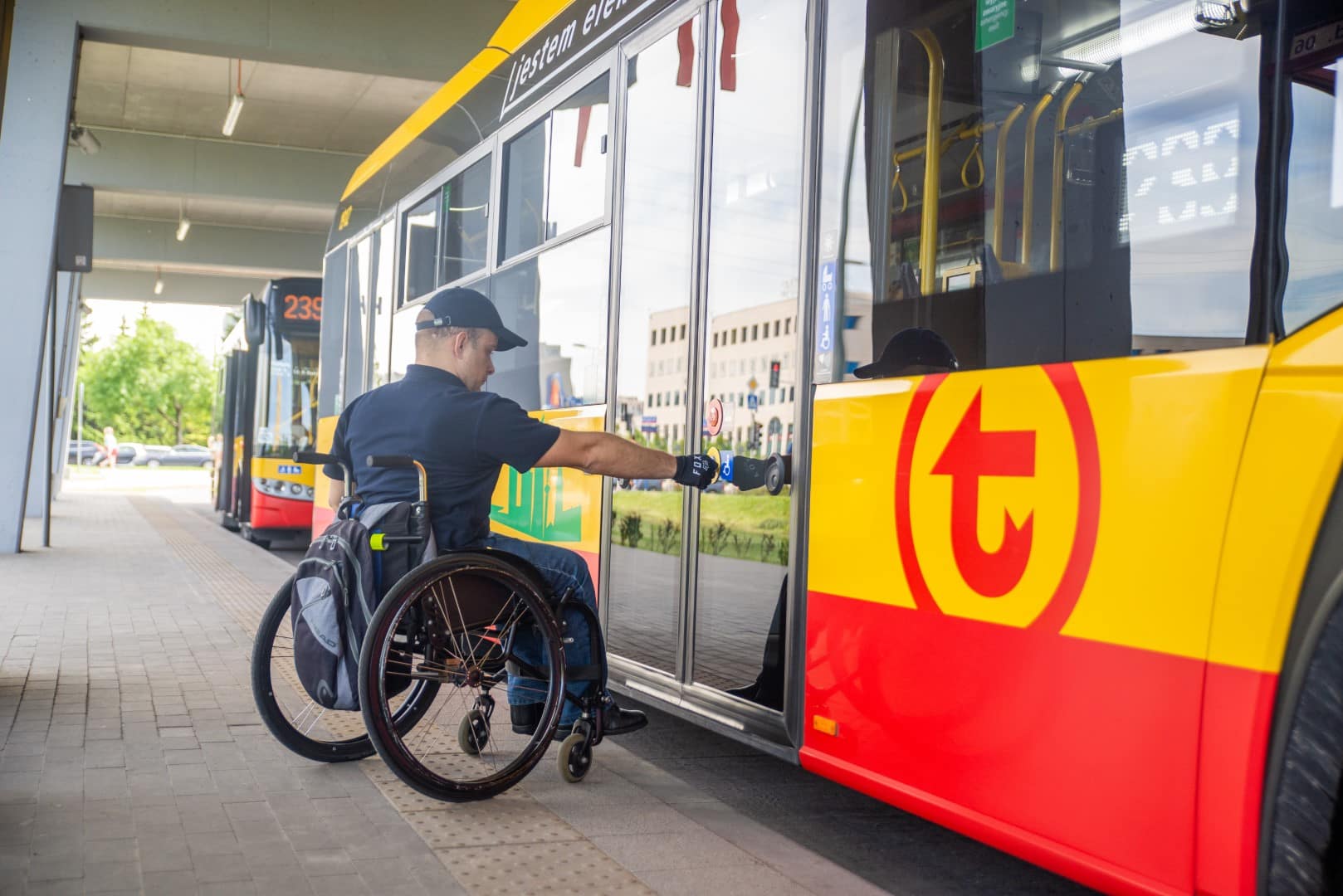 Infotrans - ZTM Warszawa kończy jeden z najdłuższych przetargów IT. Bez wyboru wykonawcy