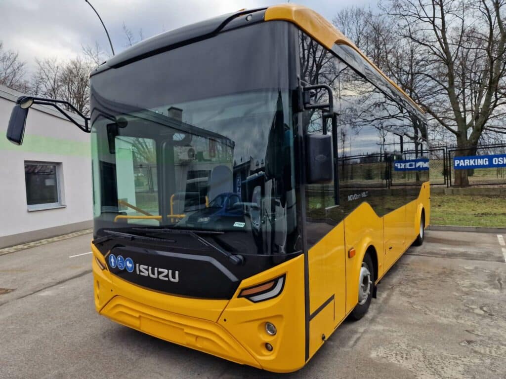 Powiat Kluczborski kupuje dla PKS autobusy elektryczne. Plus ładowarka