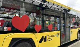 Przedsiębiorstwo Komunikacji Miejskiej w Tychach ogłosiło przetarg na sukcesywne dostawy nowych opon do autobusów.