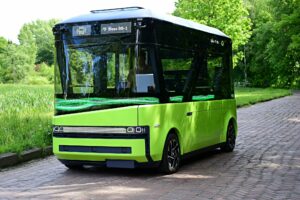 Autonomiczny autobus Blees