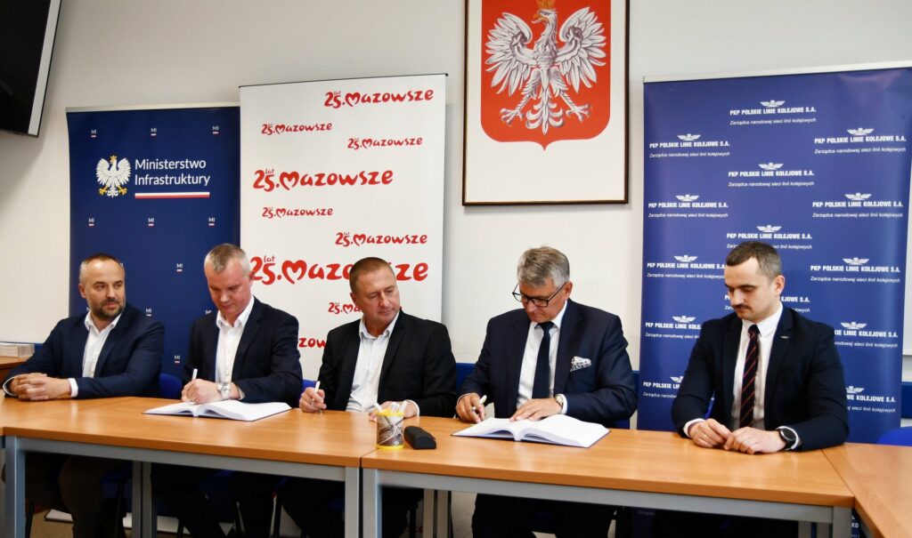 PKP PLK podpisały umowę za ponad 250 mln zł na przygotowanie dokumentacji projektowej i budowę linii Ostrów Mazowiecka – Małkinia.