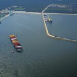 Szczecin/ Podpisano umowę na studium wykonalności nowego toru podejściowego do portu w Świnoujściu