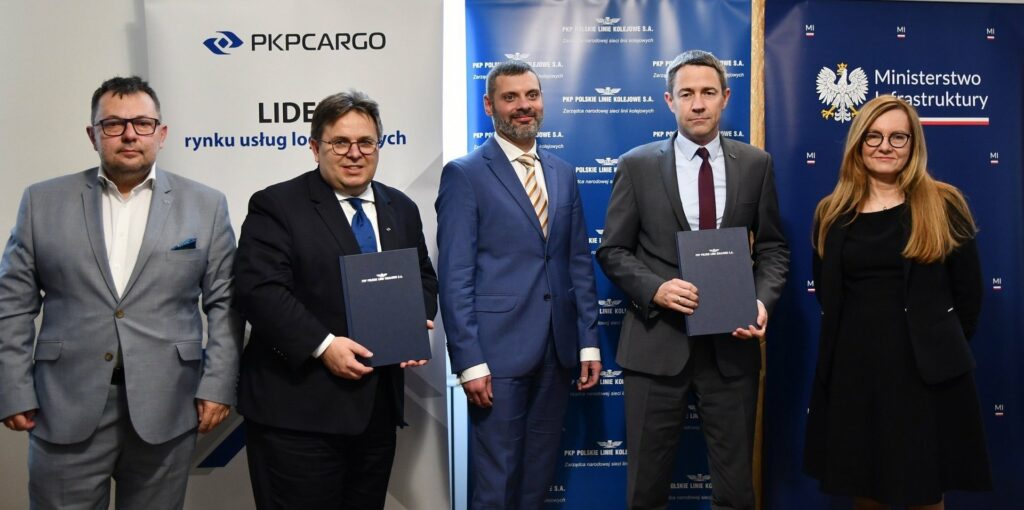 PKP Polskie Linie Kolejowe S.A. i PKP CARGO S.A. kontynuują działania, aby spółka CARGOTOR Sp. z o. o. odpowiedzialna między innymi za zarządzanie Rejonem Przeładunkowym Małaszewicze do końca tego roku była częścią narodowego zarządcy infrastruktury.