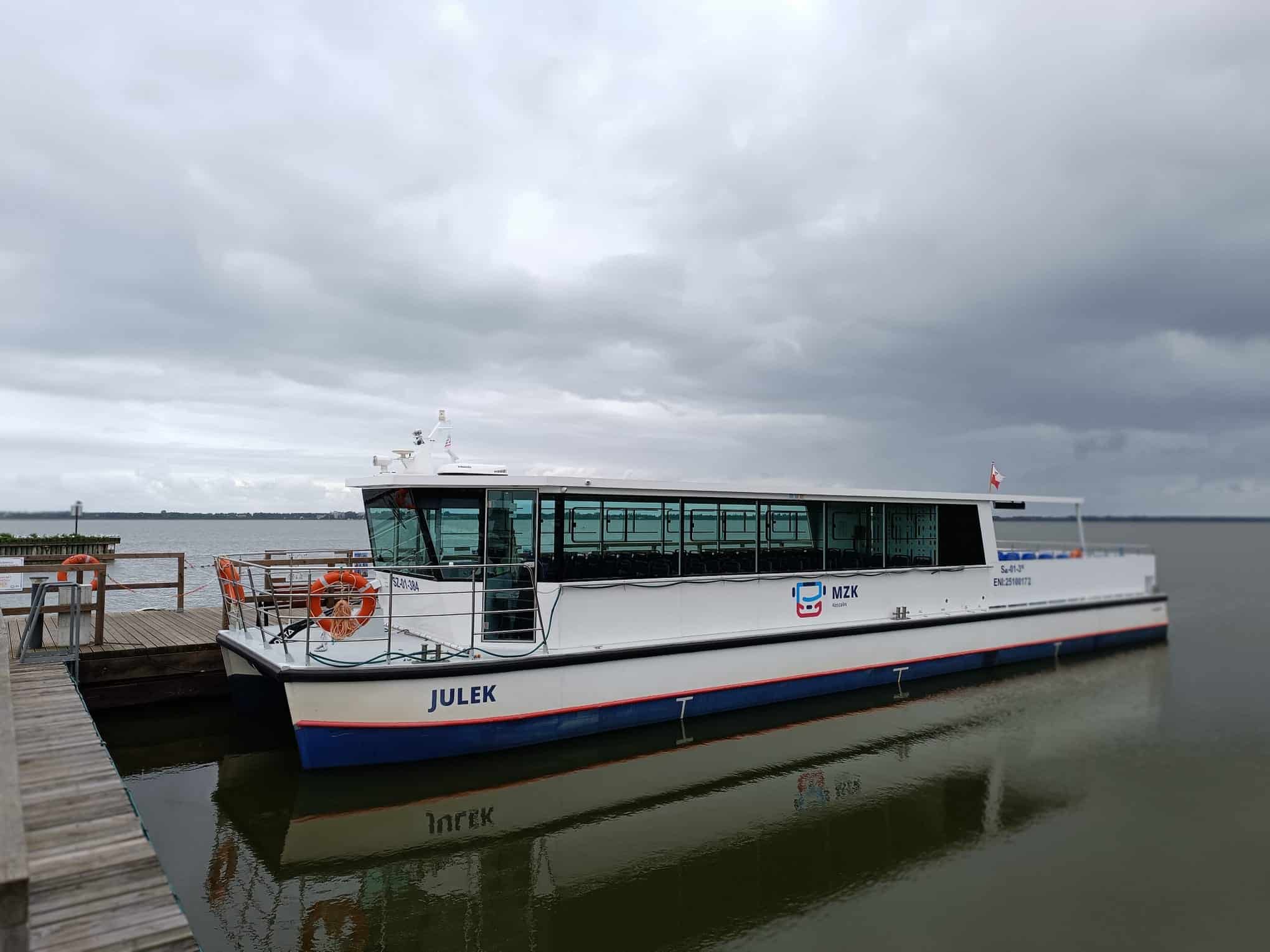 Infoship - Powrót statku „Julek”. Rejsy do przystani w Jamnie od 1 czerwca 2025