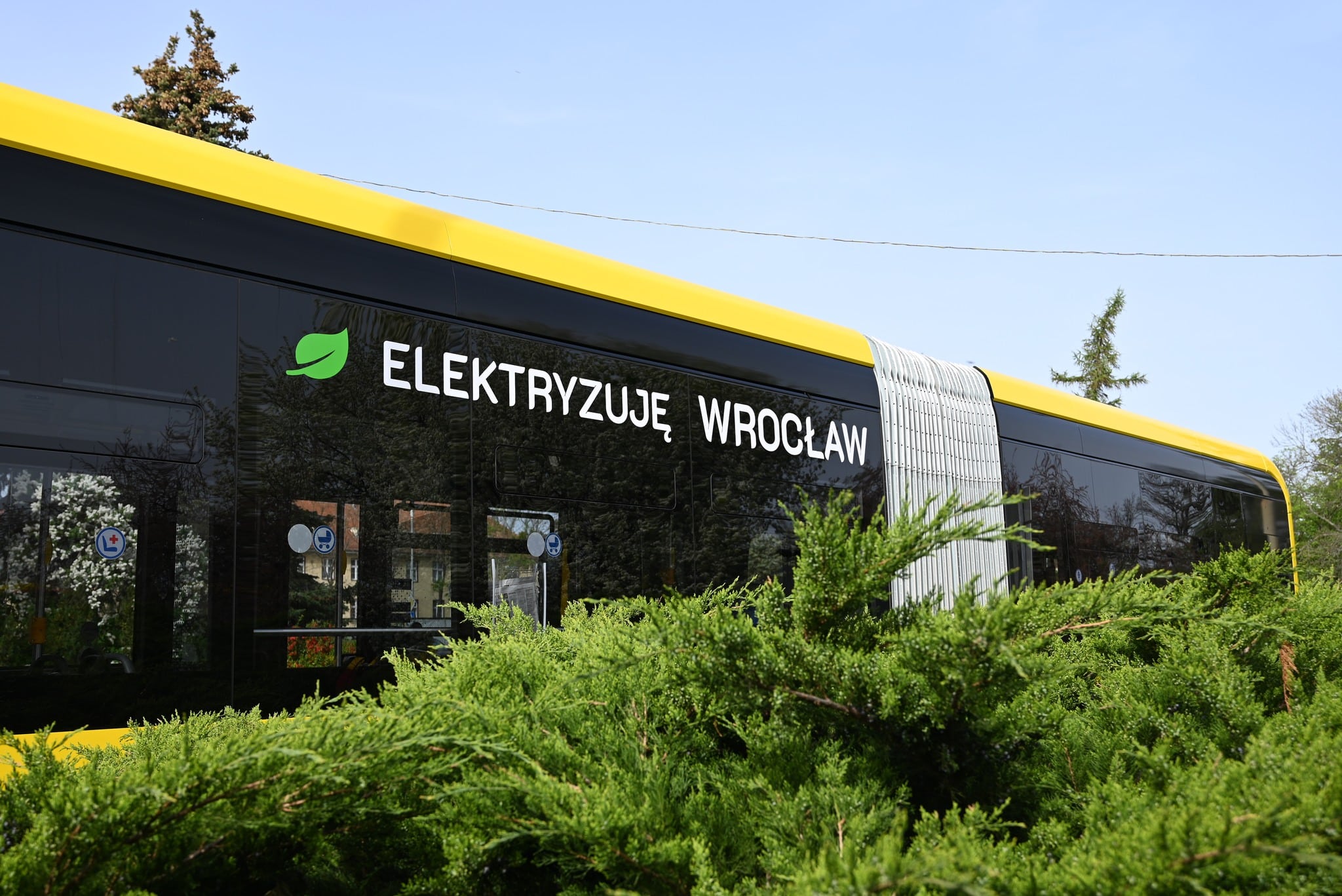 Infobus - MPK Wrocław jeszcze mocniej stawia na technologię SiC w 21 elektrobusach. Analiza SWZ
