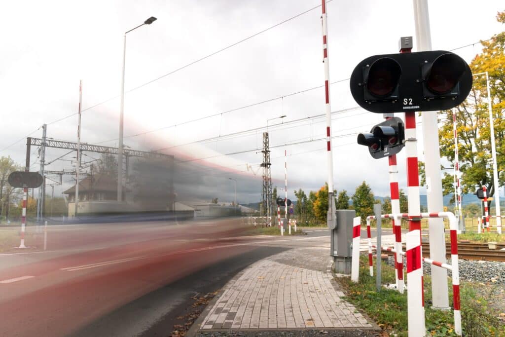 PKP Polskie Linie Kolejowe ogłaszają przetarg na naprawę przejazdów kolejowo-drogowych zdjęcie ilustracyjne/foto: PKP PLK