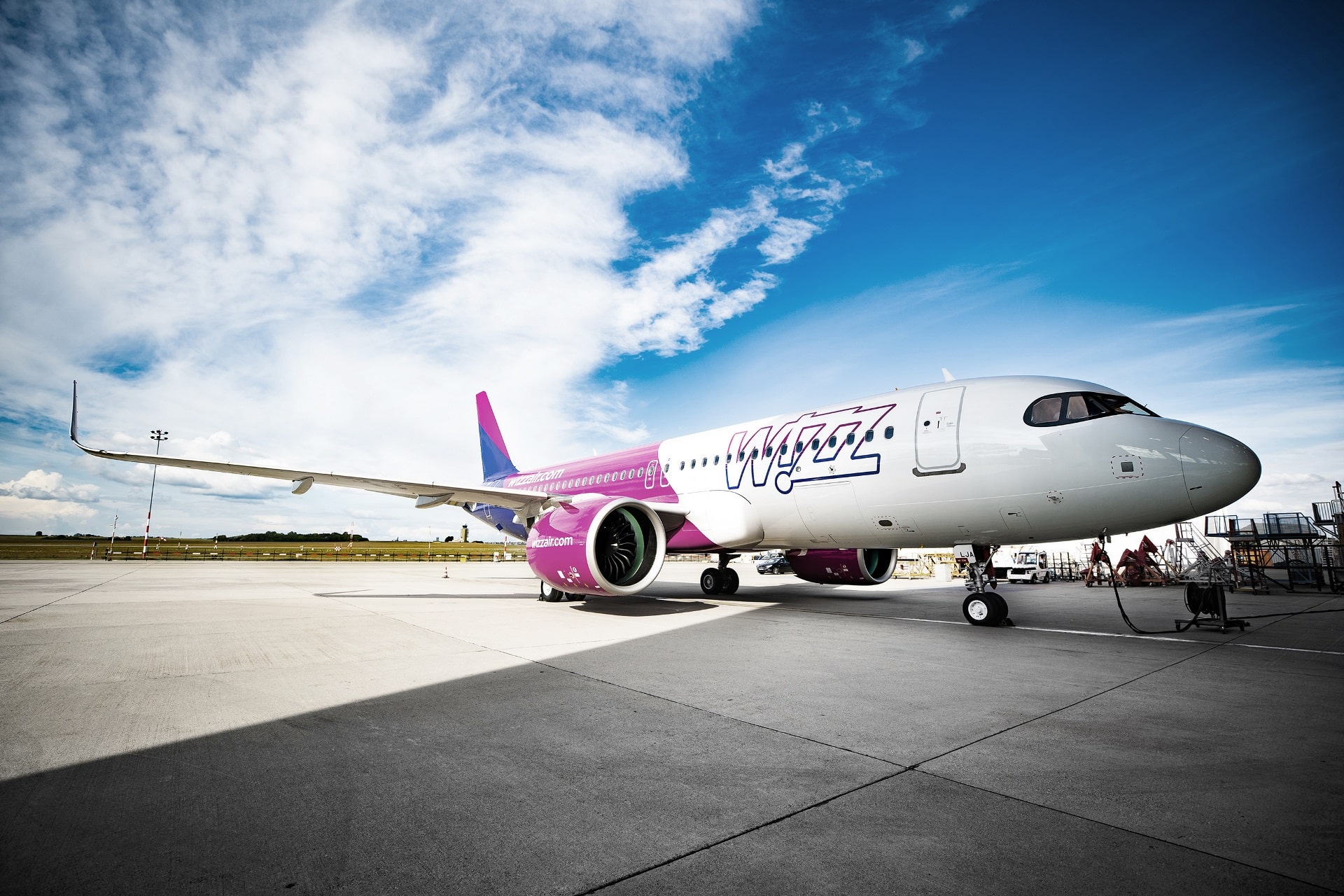Infoair - Wizz Air uruchomi nowe połączenia z Pragi do Bukaresztu i Jassów