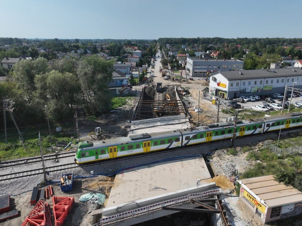 Nowy tunel pod torami na Mazowszu. Połączył Teresin z Paprotnią foto: PKP PLK