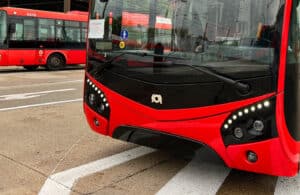 SOR z umowami na dostawę 240 autobusów przegubowych dla Bratysławy. CNG + diesel / fot. DPBSOR z umowami na dostawę 240 autobusów przegubowych dla Bratysławy. CNG + diesel / fot. DPB