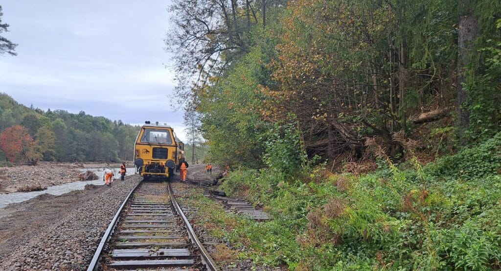 Przez Głuchołazy ponownie jeżdżą czeskie pociągi. Tranzytem foto: PKP PLK