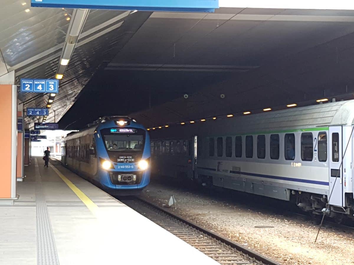 Inforail - Koleje Śląskie uruchamiają bezpośrednie pociągi z Częstochowy do Krakowa