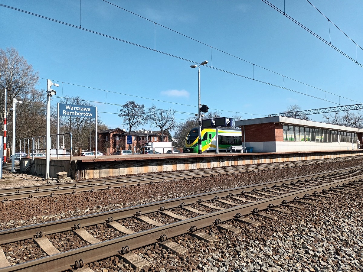 Inforail - Dwie oferty na budowę tunelu pod torami kolejowymi w warszawskim Rembertowie