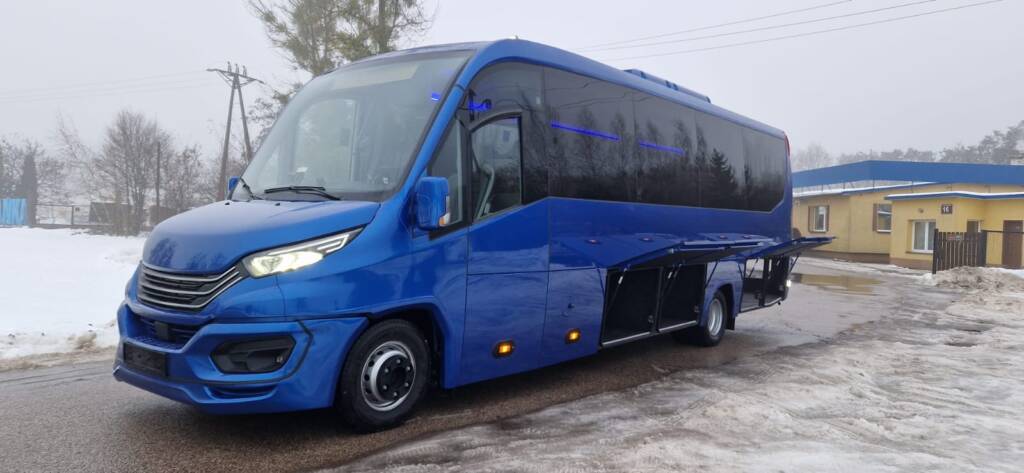 Powiat Ostrowiecki ma umowę z Bus-Service na 7 autobusów MINI. Z CUPT-KPO