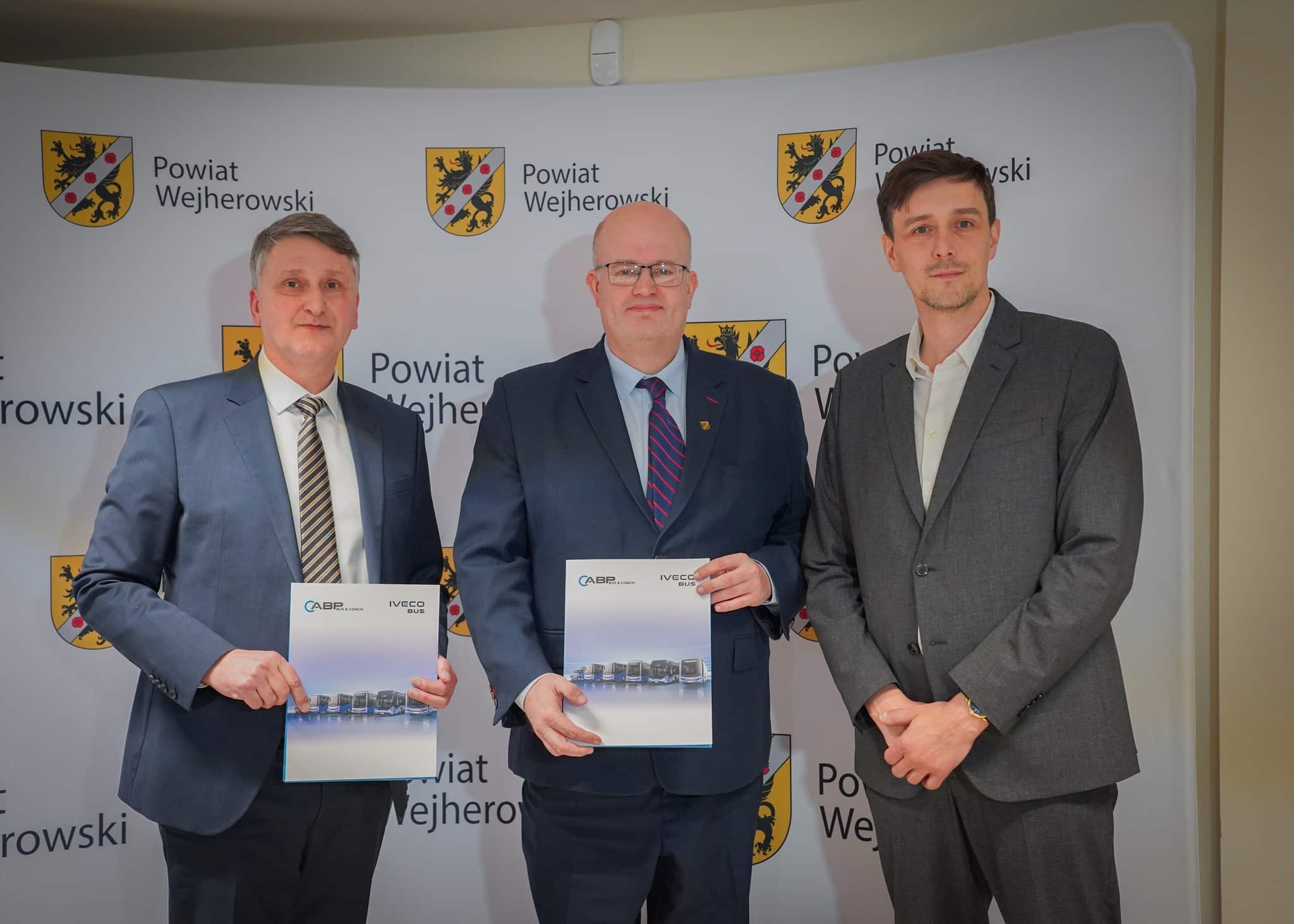 Infobus - Powiat Wejherowski ma umowę z ABP na autobusy hybrydowe