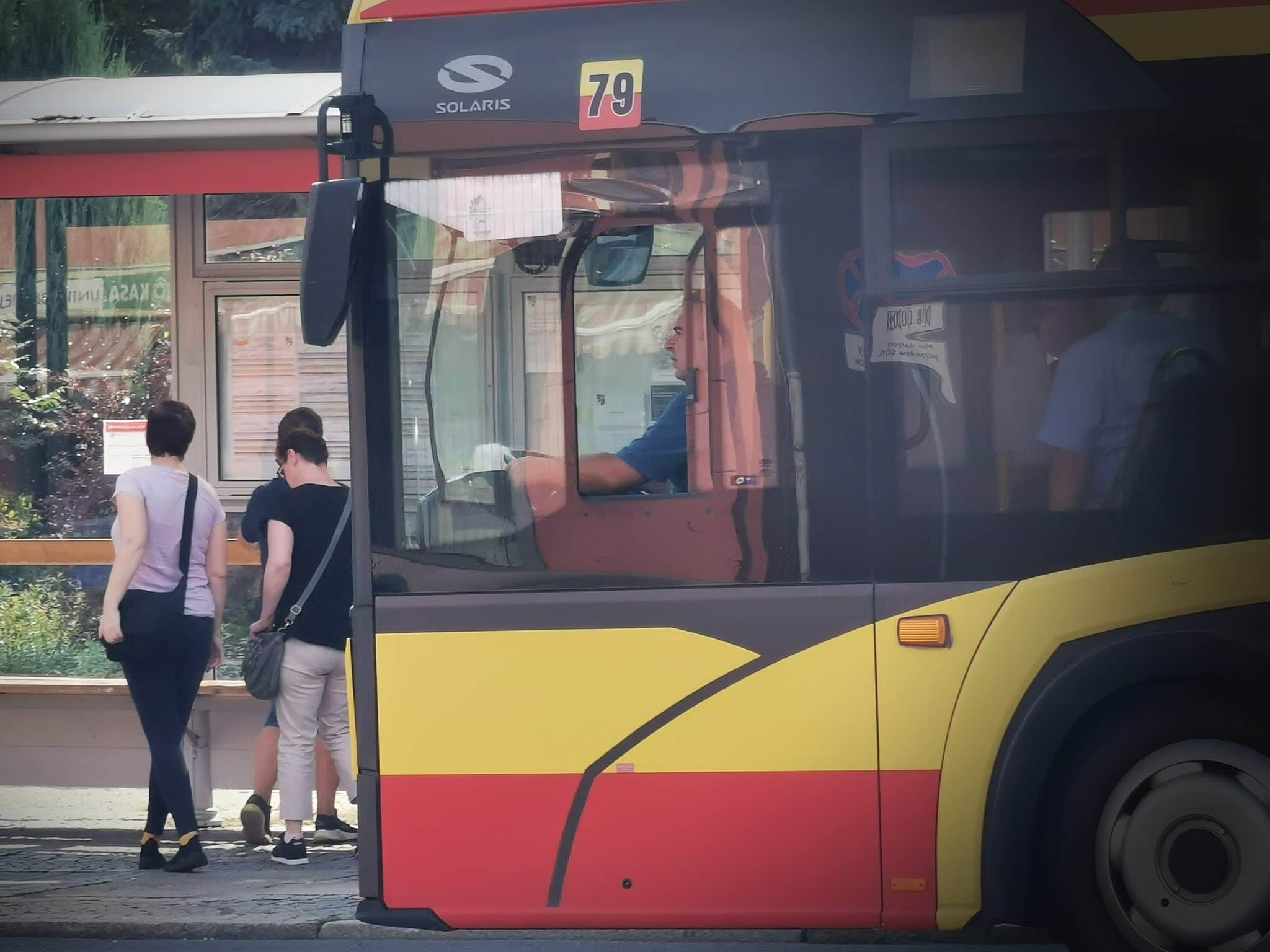 Infotrans - Świdnickie autobusy w Google Maps. To ułatwia podróżowanie po mieście