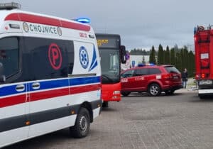 Tragedia przed chojnickim szpitalem. Autobus wjechał na chodnik i śmiertelnie potrącił 65-latka