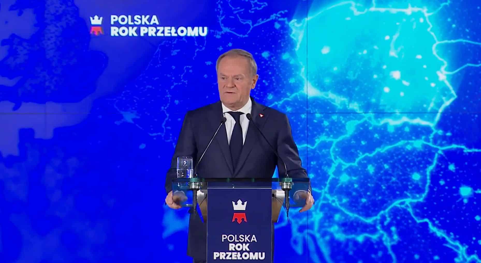 Inforail - Premier łapie się za głowę mówiąc o inwestycjach w polską kolej