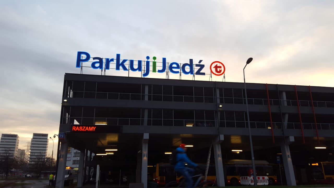 Infotrans - Warszawa wybuduje dwa nowe parkingi „Parkuj i Jedź”: Rembertów i Bródno