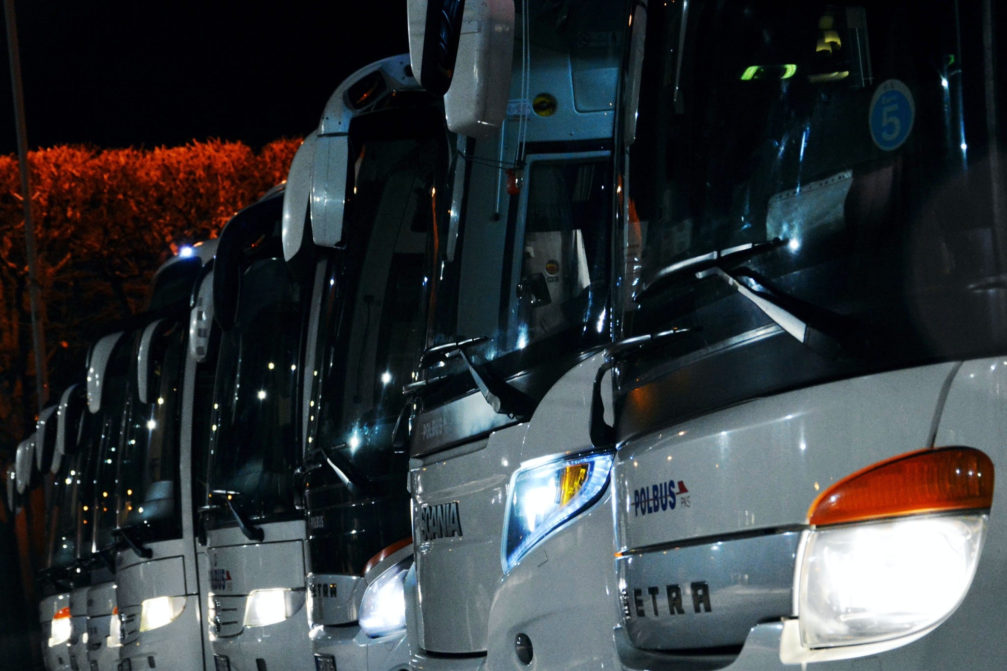 Infobus - To ostatnia mila zdecyduje o sukcesie Portu Polska. Czy autobusy są do niej gotowe?