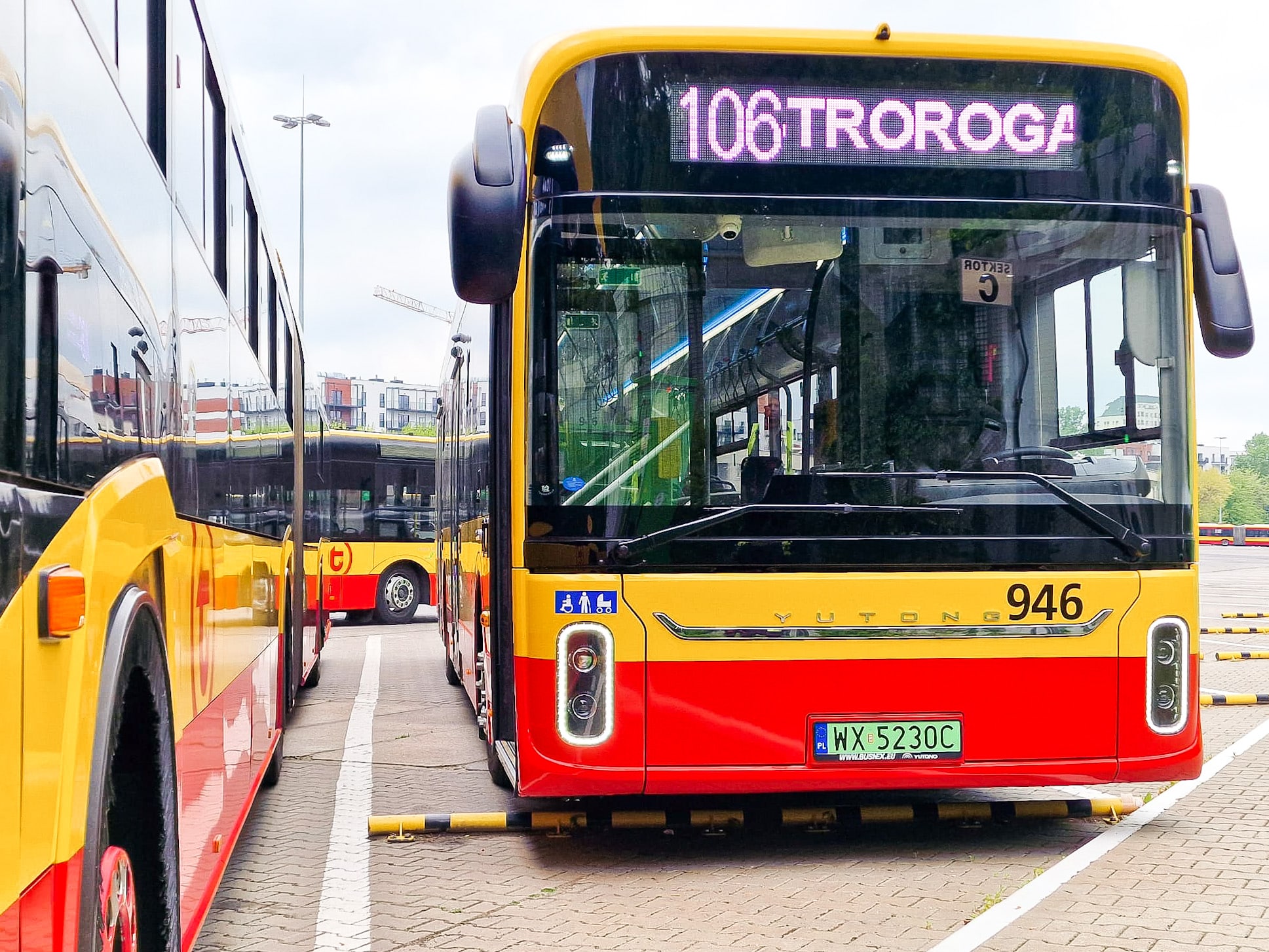 Infobus - Powtórka na 50 elektrobusów dla MZA Warszawa. Przetarg bez Yutonga? Analiza SWZ