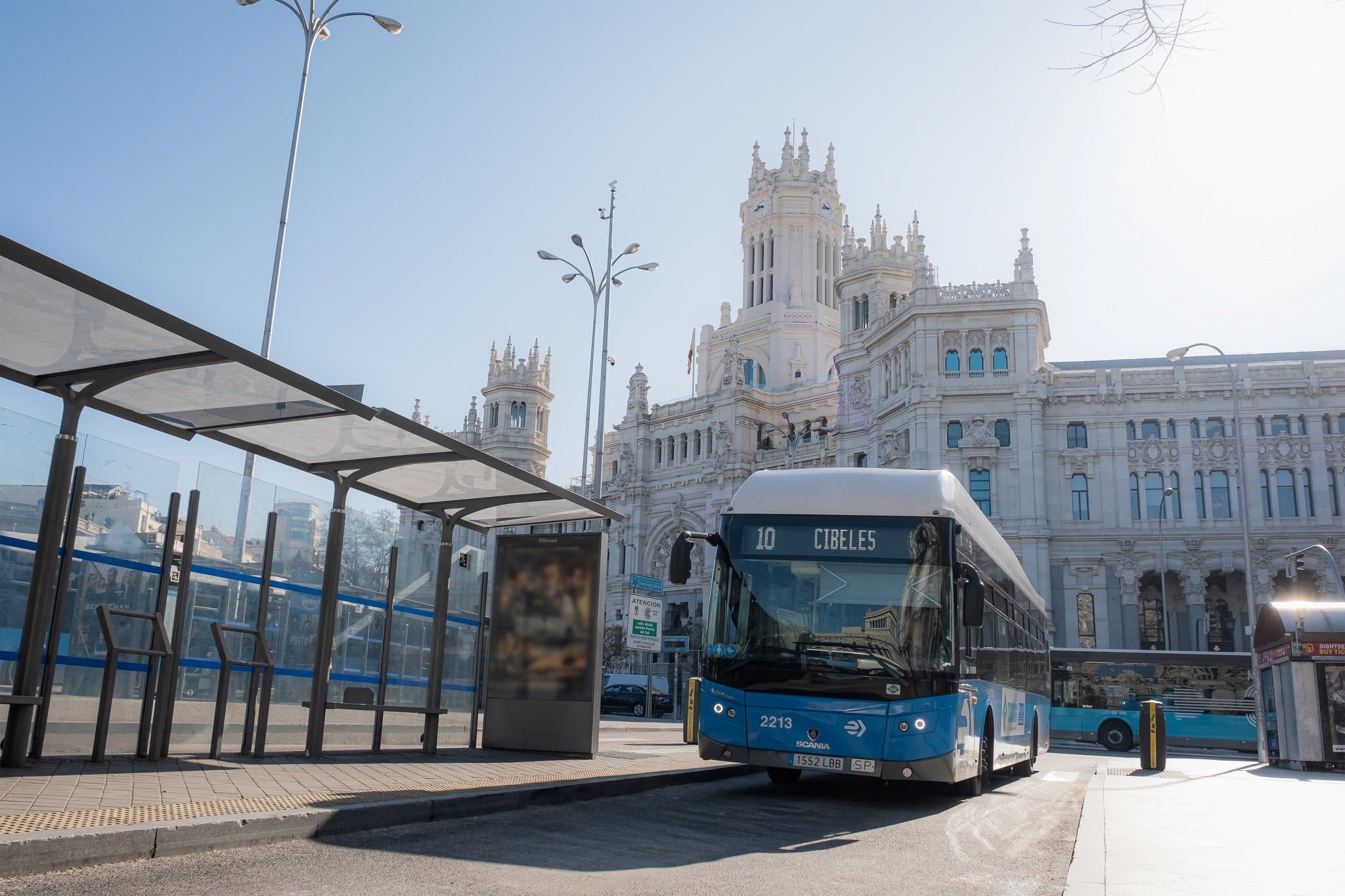 Infotrans - Madryt po awarii prądu: Bezpłatne autobusy ratują transport publiczny