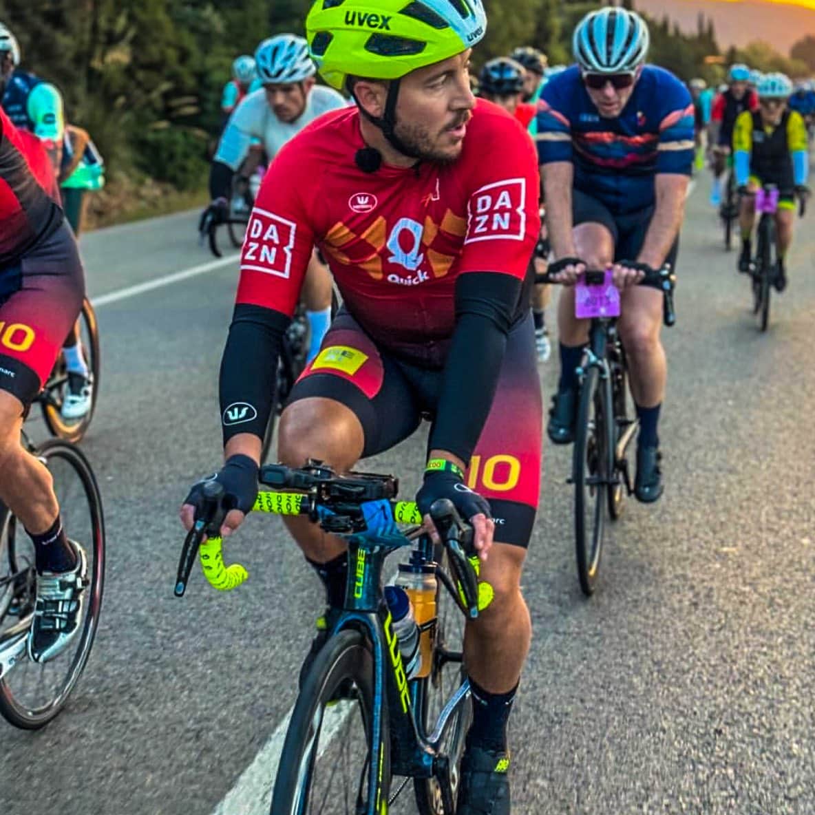 Infobike - Eden Hazard na trasie Mallorca 312. Piłkarz zamienił korki na kolarzówki!