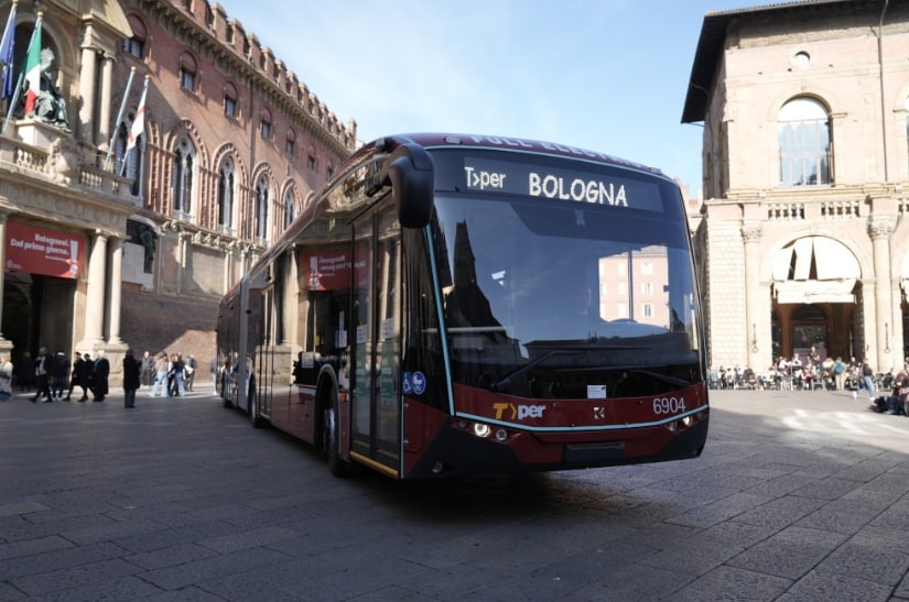 Kolejny zwrot na rynku autobusów. Tym razem Rokbus anuluje wybór Karsana
