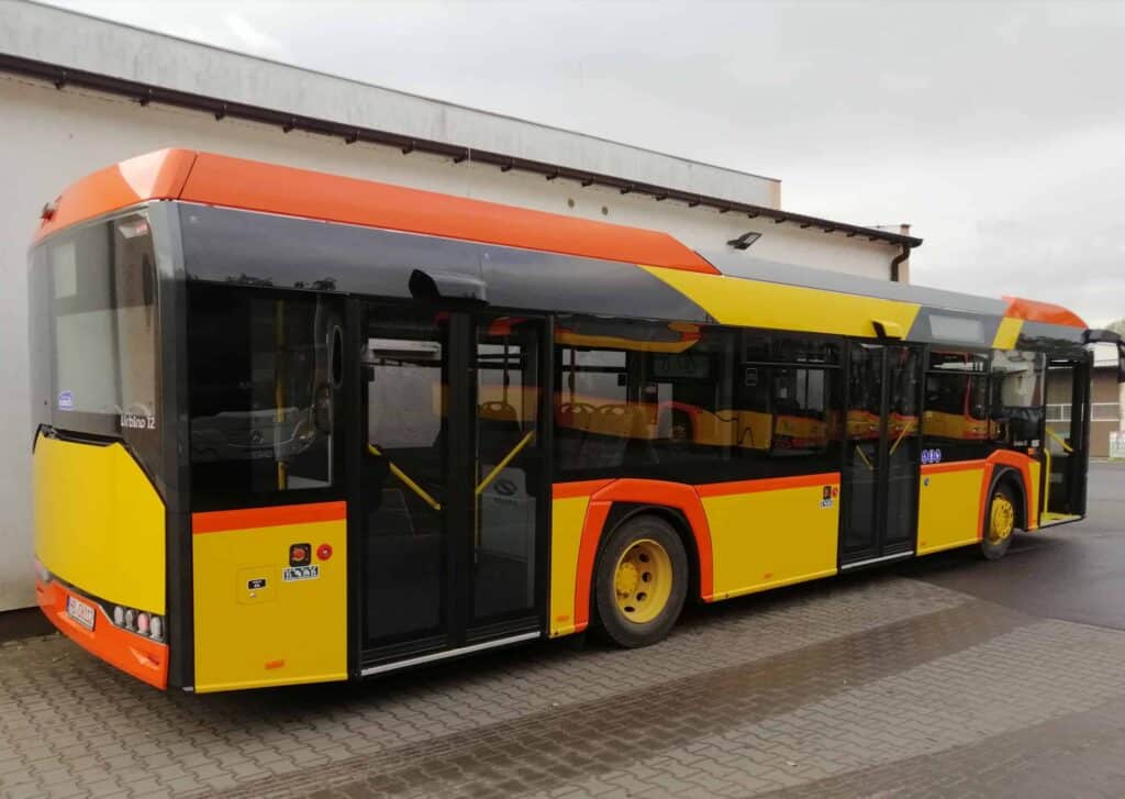 PUK Komorniki rozstrzygnęło przetarg na autobus mild hybrid. Wybrano ofertę Solarisa