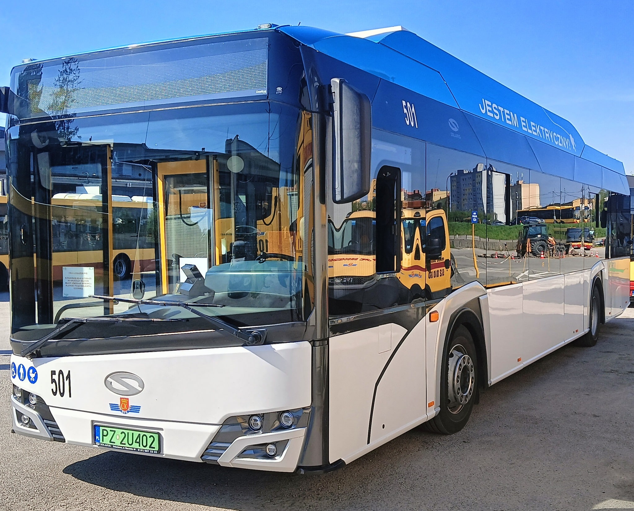 Infobus - Kielce z dotacją na pięć kolejnych elektrobusów, MPK rusza z testem Solarisa