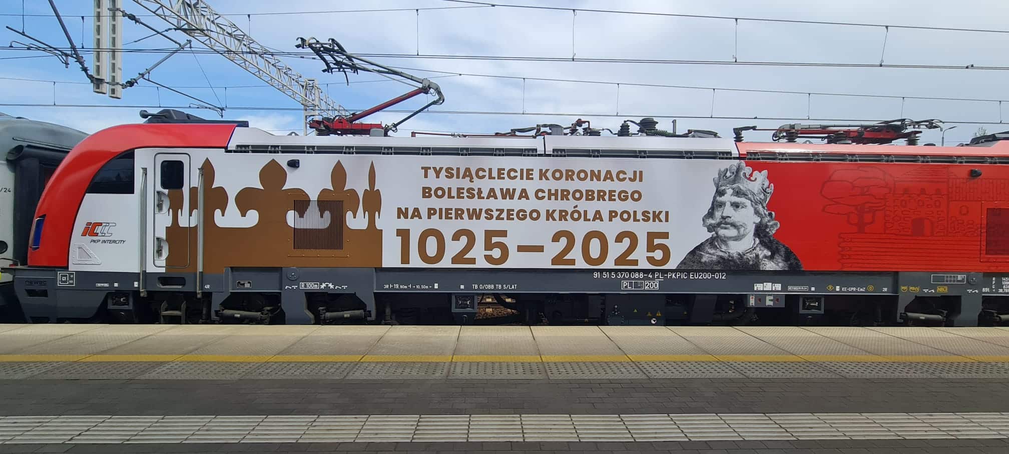 Inforail - Bezpłatny powrót z obchodów „Tysiąclecie korony polskiej” pociągami PKP Intercity. Specjalna promocja