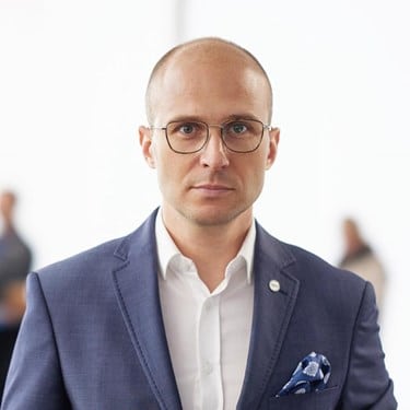 dyrektor Centrum Technologii Wodorowych Instytutu Energetyki - Państwowego Instytutu Badawczego prof. Jakub Kupecki.