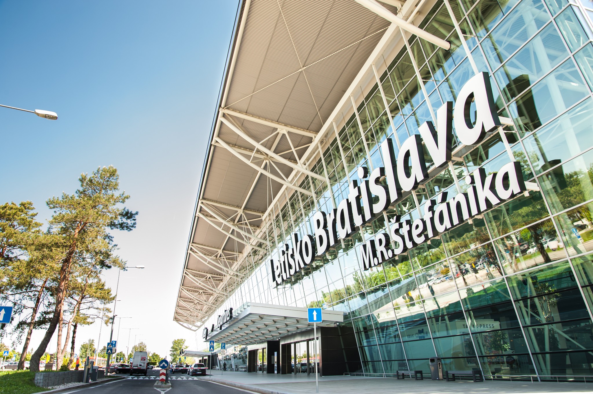 Infoair - Wizz Air konsekwentnie rozbudowuje siatkę połączeń z Bratysławy