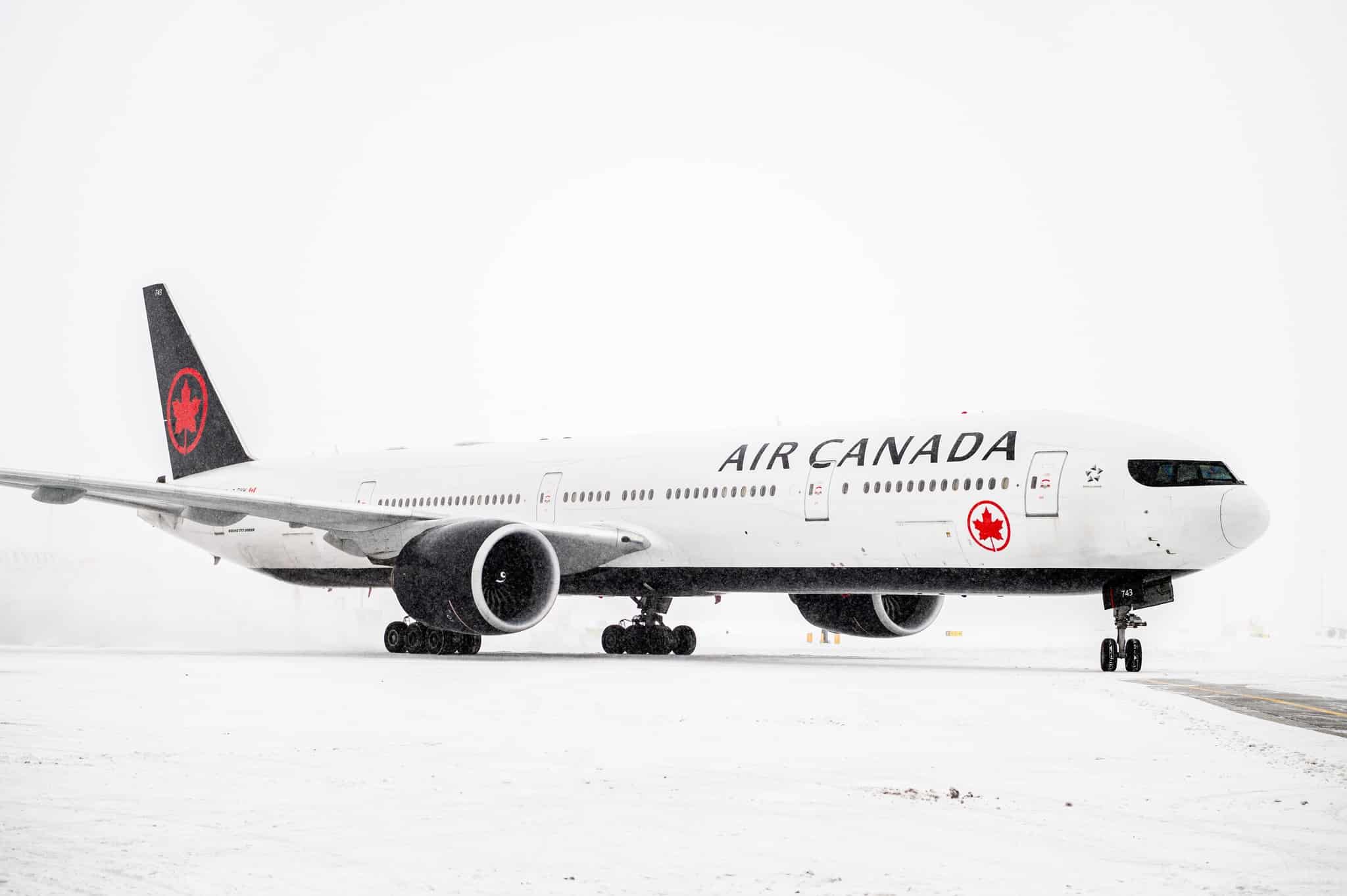 Infoair - Kanadyjczycy zostają u siebie – rekordowy spadek podróży do USA