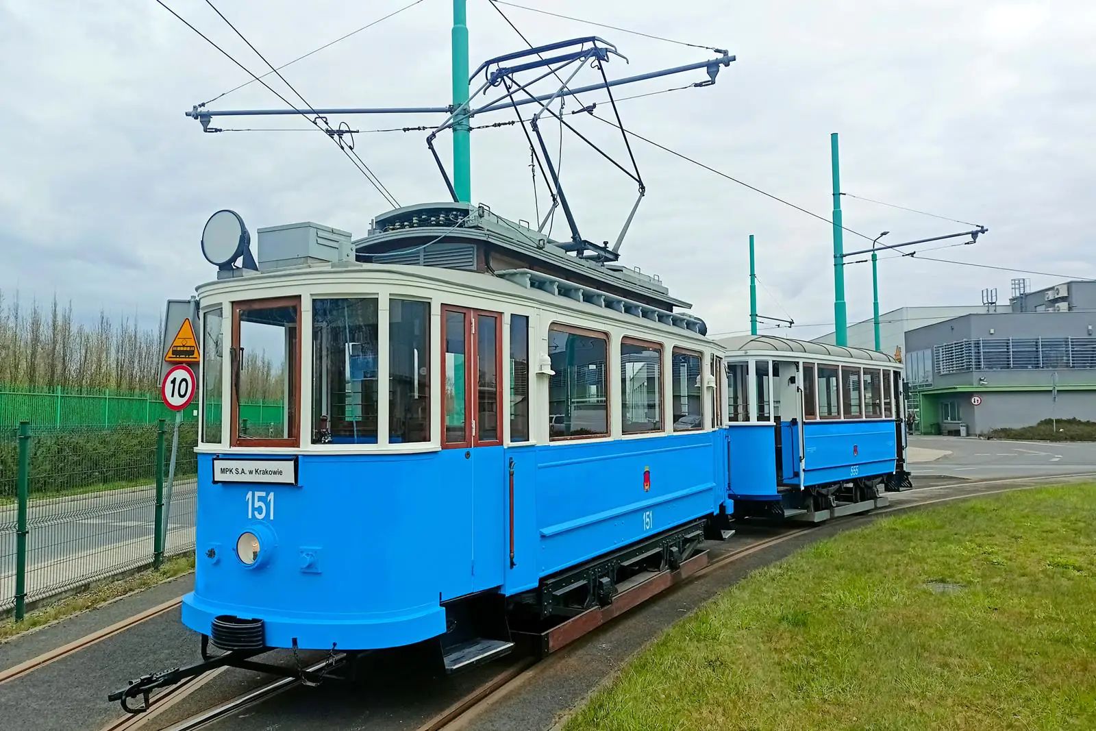 Infotram - MPK Kraków i MPK Poznań ponownie wymienią się tramwajami