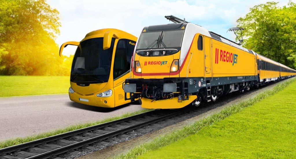 RegioJet łączy Czechy z Krakowem i Katowicami. Nowa linia autobusowa na polskie lotniska / fot. RegioJet