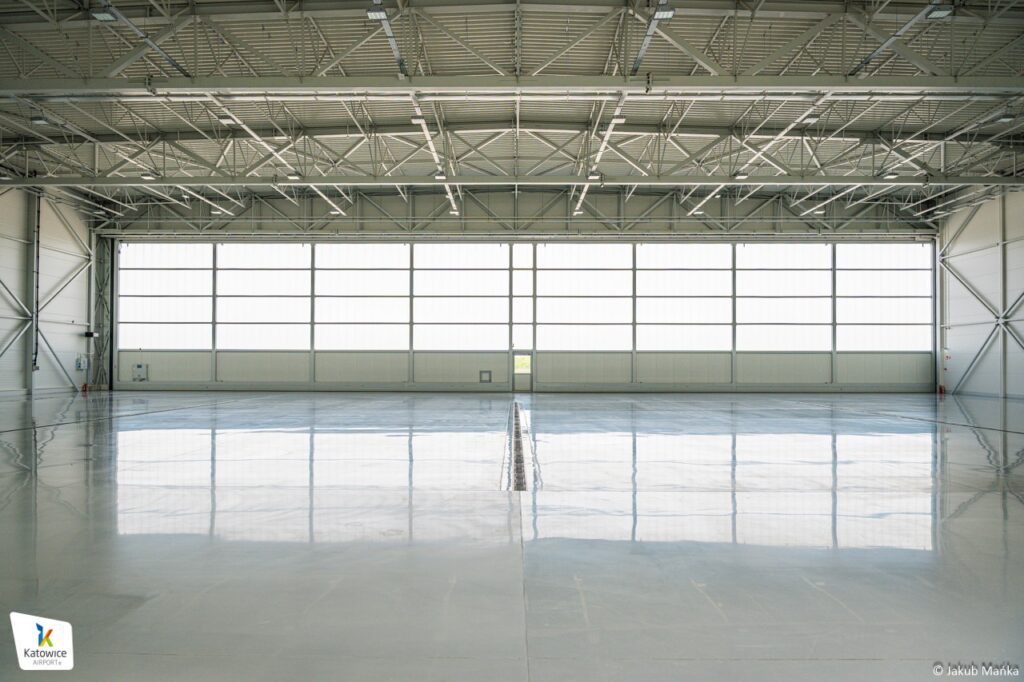 Nowy hangar General Aviation na lotnisku Katowice już oddany do użytku