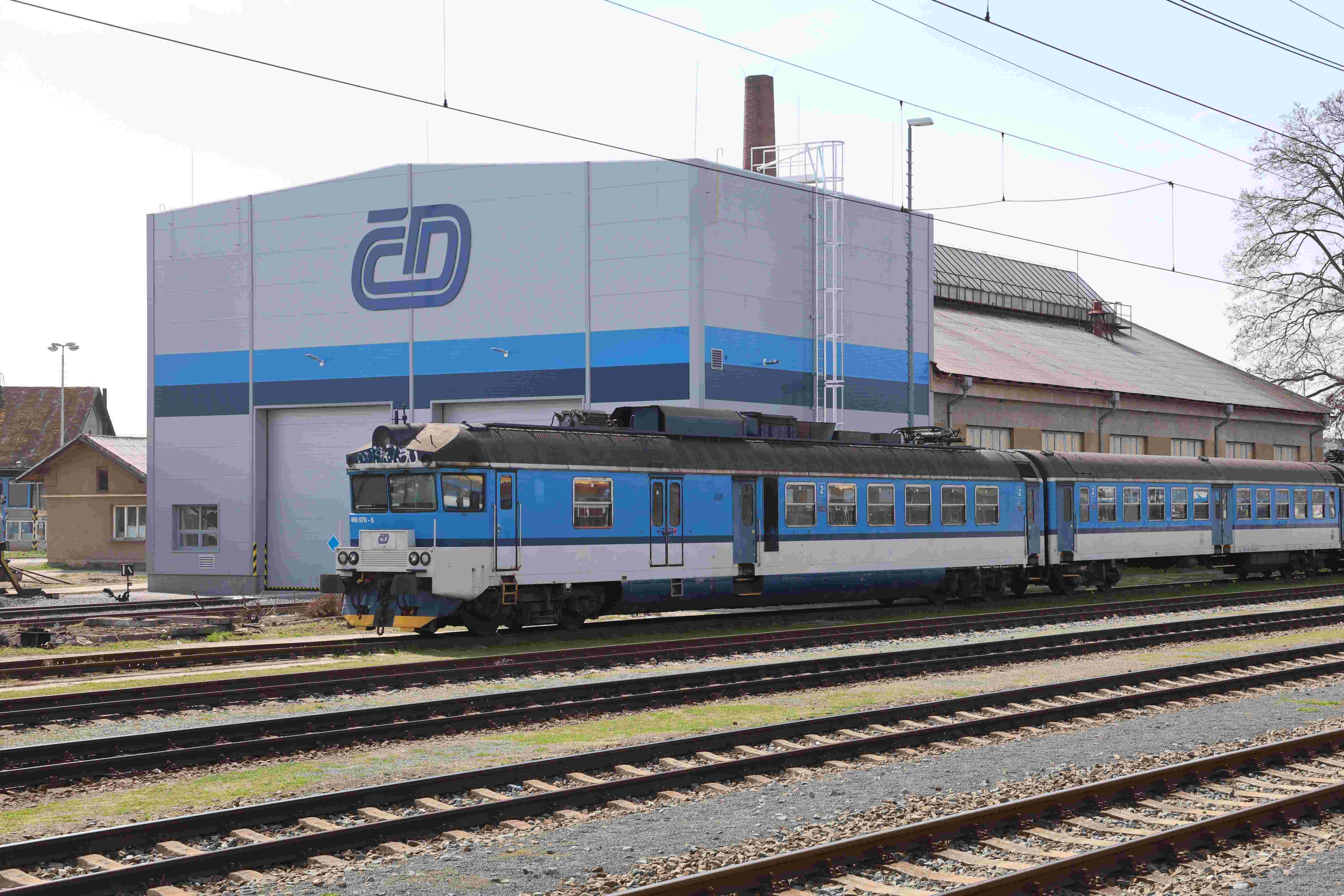 Inforail - České dráhy zmodernizowały halę naprawczą w Šumperku