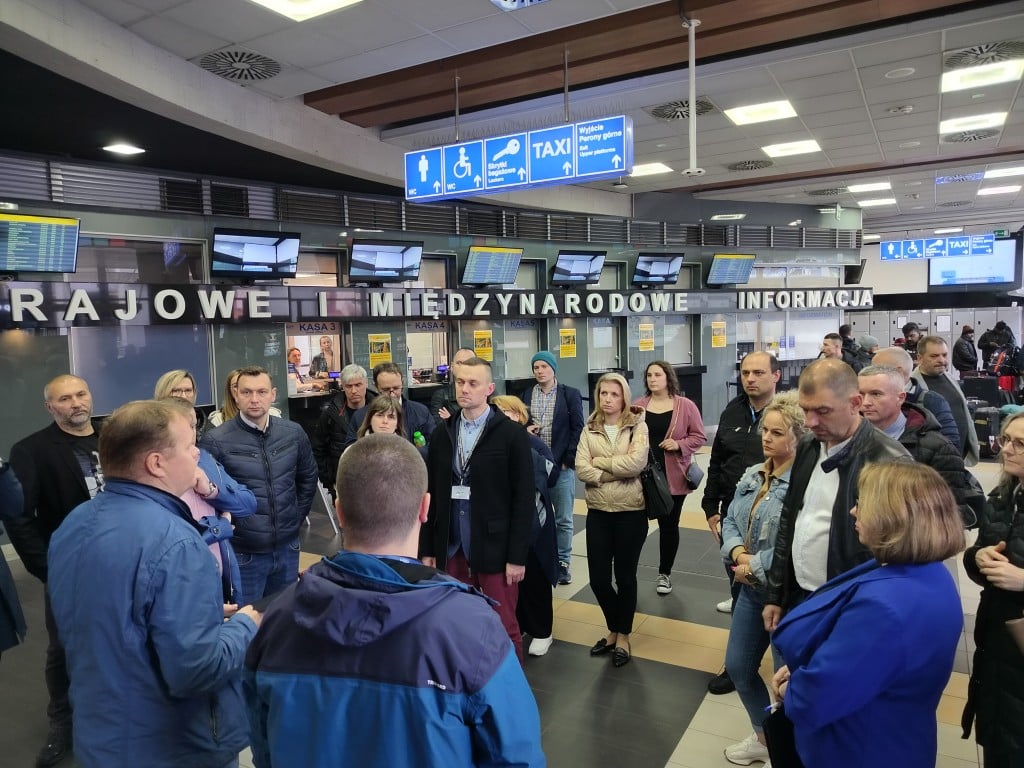 Zarządcy dworców autobusowych obradowali w Krakowie. O integracji i bezpieczeństwie