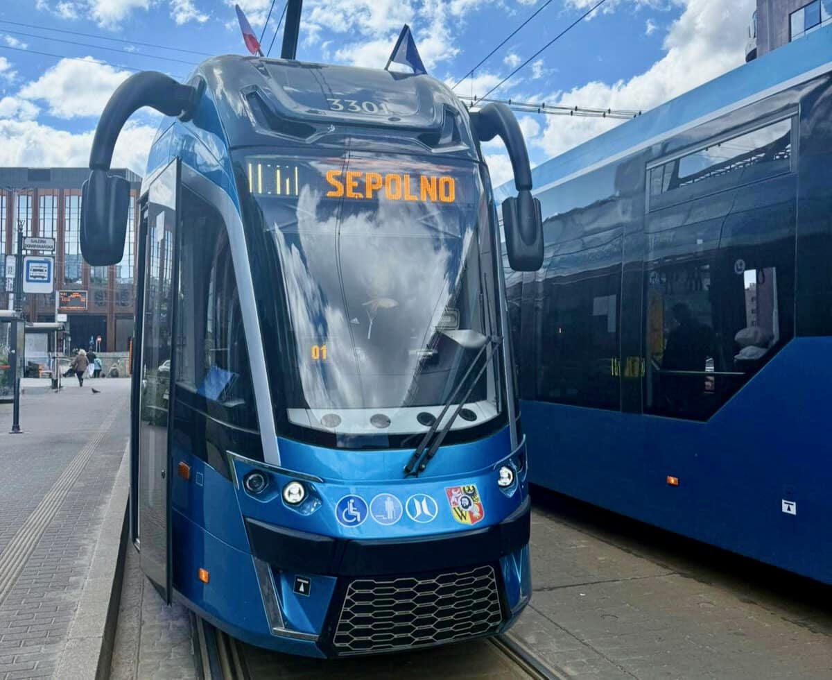 Infotram - Wrocławskie Moderusy Gamma z energoelektroniką SiC od Medcomu zużywają o 30% mniej energii