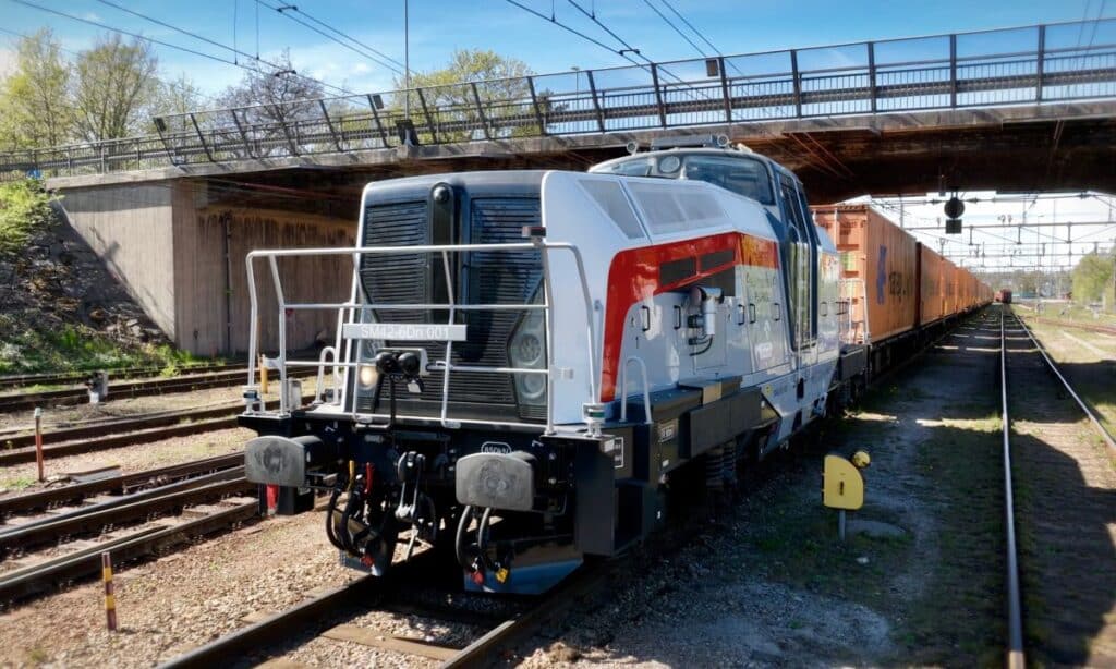 Wodorowa lokomotywa SM42 pojechała na testy do Szwecji foto: PESA