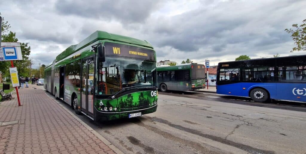 Rowerzyści w Otwocku mają powód do radości – od 9 maja wprowadzono nowe zasady, które umożliwiają przewóz rowerów w lokalnych autobusach.
