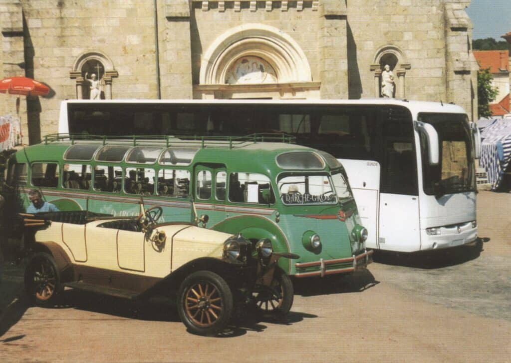 100 lat fabryki autobusów Iveco w Annonay. Od S45 przez Agorę po GX 337 H2 fot. Iveco Bus