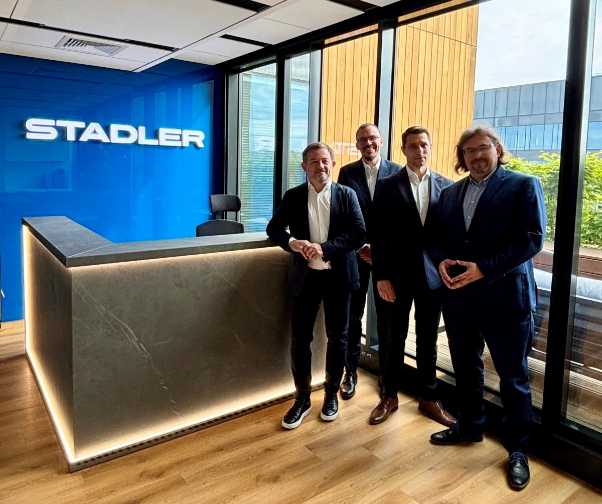 Inforail - Stadler Polska rozwija Dział Inżynierii. Nowe biuro w Poznaniu otwarte