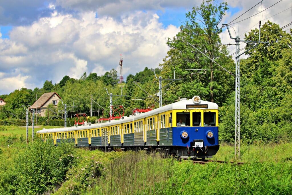 Pociąg Polregio pojedzie z Krakowa do Warszawy foto: Polregio