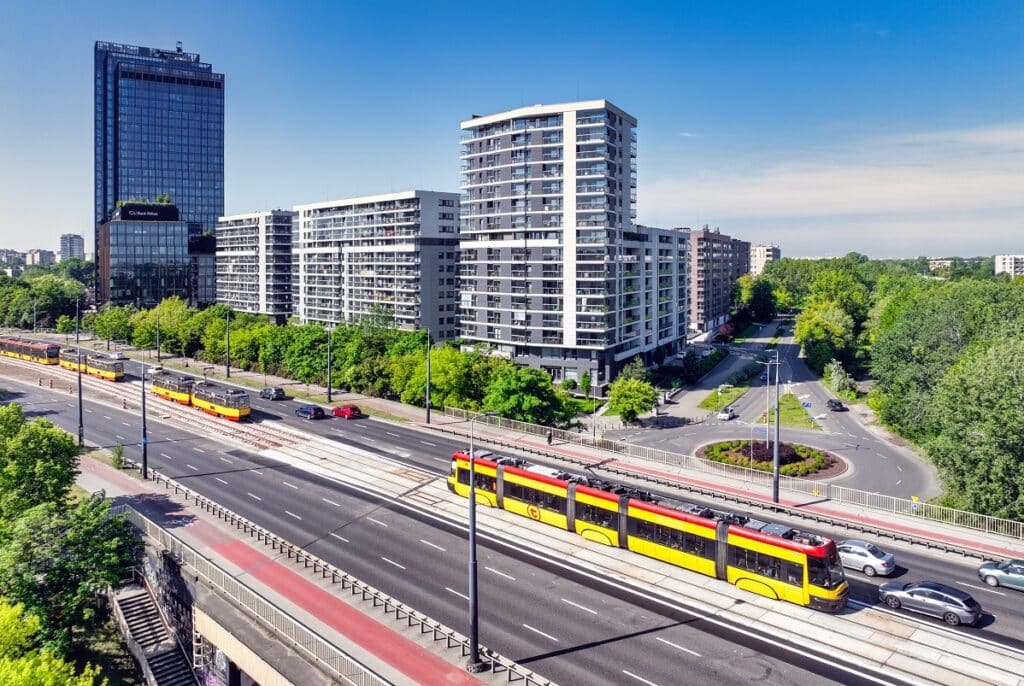 Tramwaje Warszawskie wróciły na wiadukt przy Arkadii. Czas na kolejne remonty foto: UM Warszawa