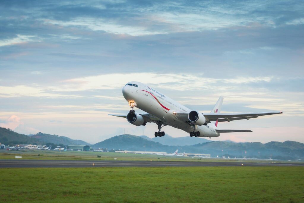 Nowoczesna flota dla Air Niugini: dodatkowe samoloty Airbus A220-100