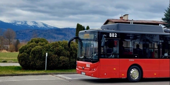 MZK Jelenia Góra ma oferty na 200 opon do autobusów: Colmec, Moto Budrex, JMK i Tarapata